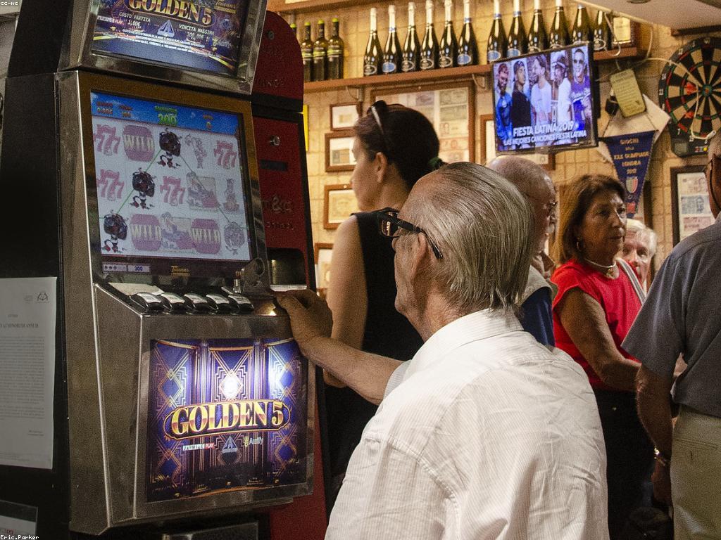 ការវិនិយោគក្នុងម៉ាស៊ីនស្លុត: របៀបធ្វើឱ្យមានប្រសិទ្ធភាព