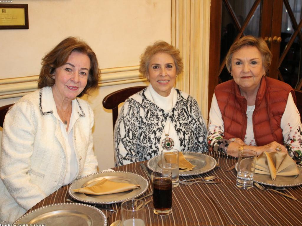 ព័ត៌មានអំពីម៉ាស៊ីនស្លុត៖ ការស្វែងយល់អំពីការប្រកួតប្រជែង និងការប្ដូរសម្បត្តិ